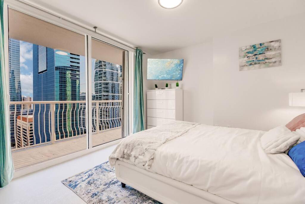 Upscale Brickell 3 Bedroom With Water Views And Free Parking Miami Exterior foto